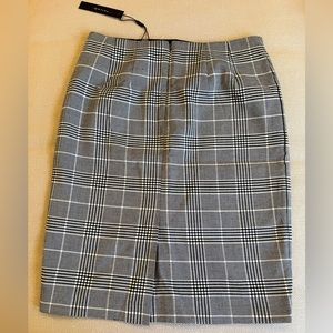 New Tahari Plaid Business Professional Skirt